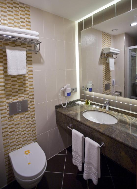 Fourway Hotel&Spa Dortyol Habitación foto